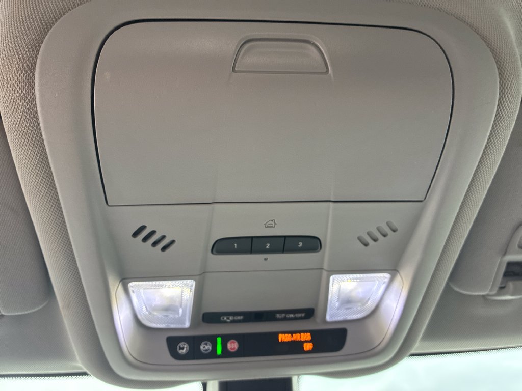 Used 2019 Chevrolet Equinox LT AWD/4WD image 19