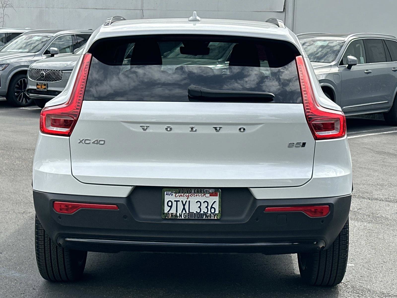 Certified 2026 Volvo XC40 B5 Ultra w/ Climate Package image 5