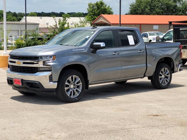 Used 2020 Chevrolet Silverado 1500 LT AWD/4WD image 3