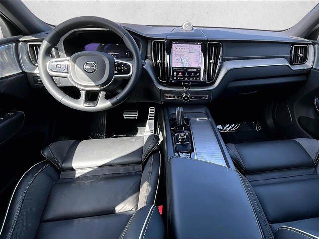 Used 2022 Volvo XC60 T8 Polestar AWD/4WD image 16
