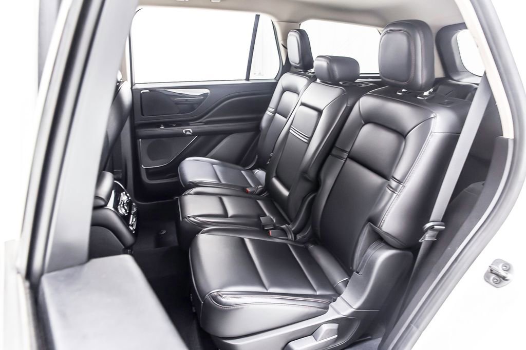 Used 2021 Lincoln Aviator 2WD image 28