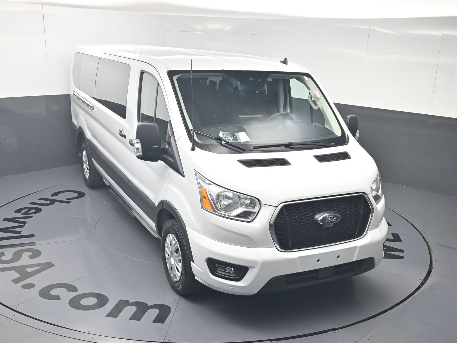 Used 2022 Ford Transit 350 XLT RWD image 32
