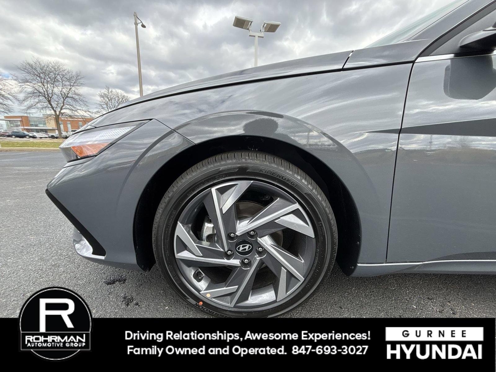 Used 2026 Hyundai Elantra Limited FWD image 12