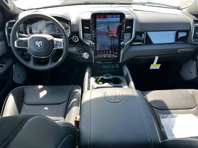 New 2026 RAM 1500 Laramie AWD/4WD image 17