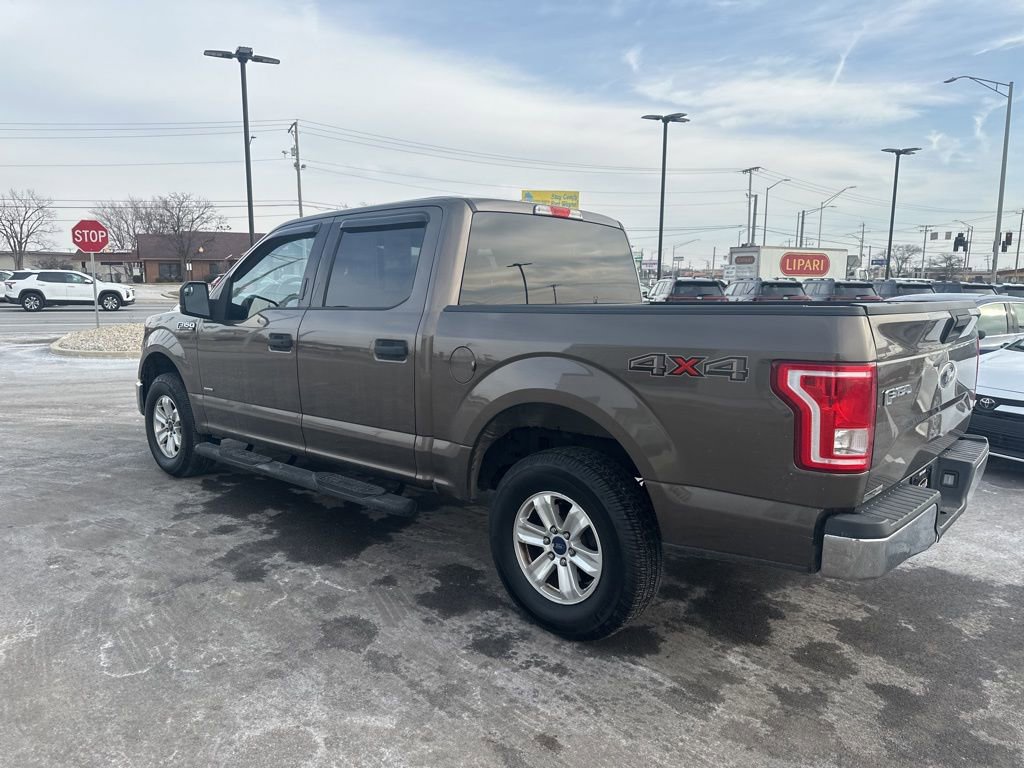 Used 2017 Ford F150 XLT image 4