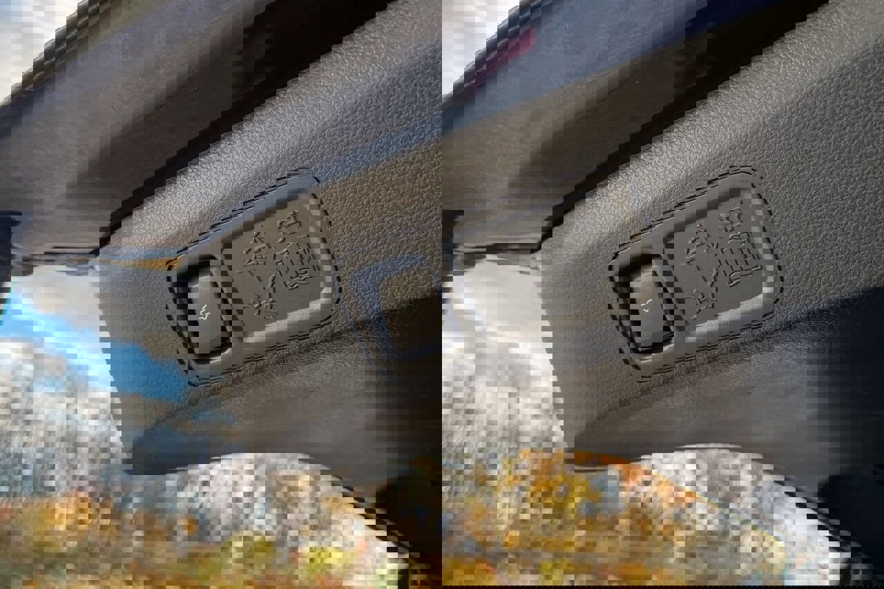 Used 2019 Ford Expedition Limited w/ Equipment Group 303A image 18