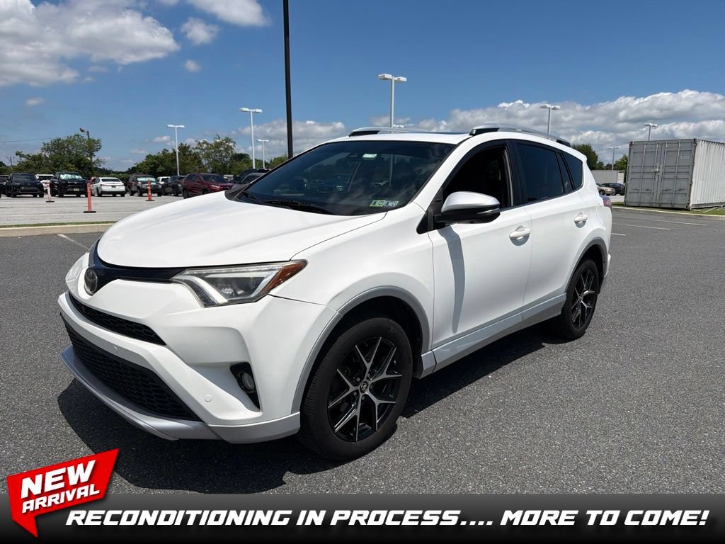 Used 2016 Toyota RAV4 SE w/ Advanced Technology Package AWD/4WD video 1