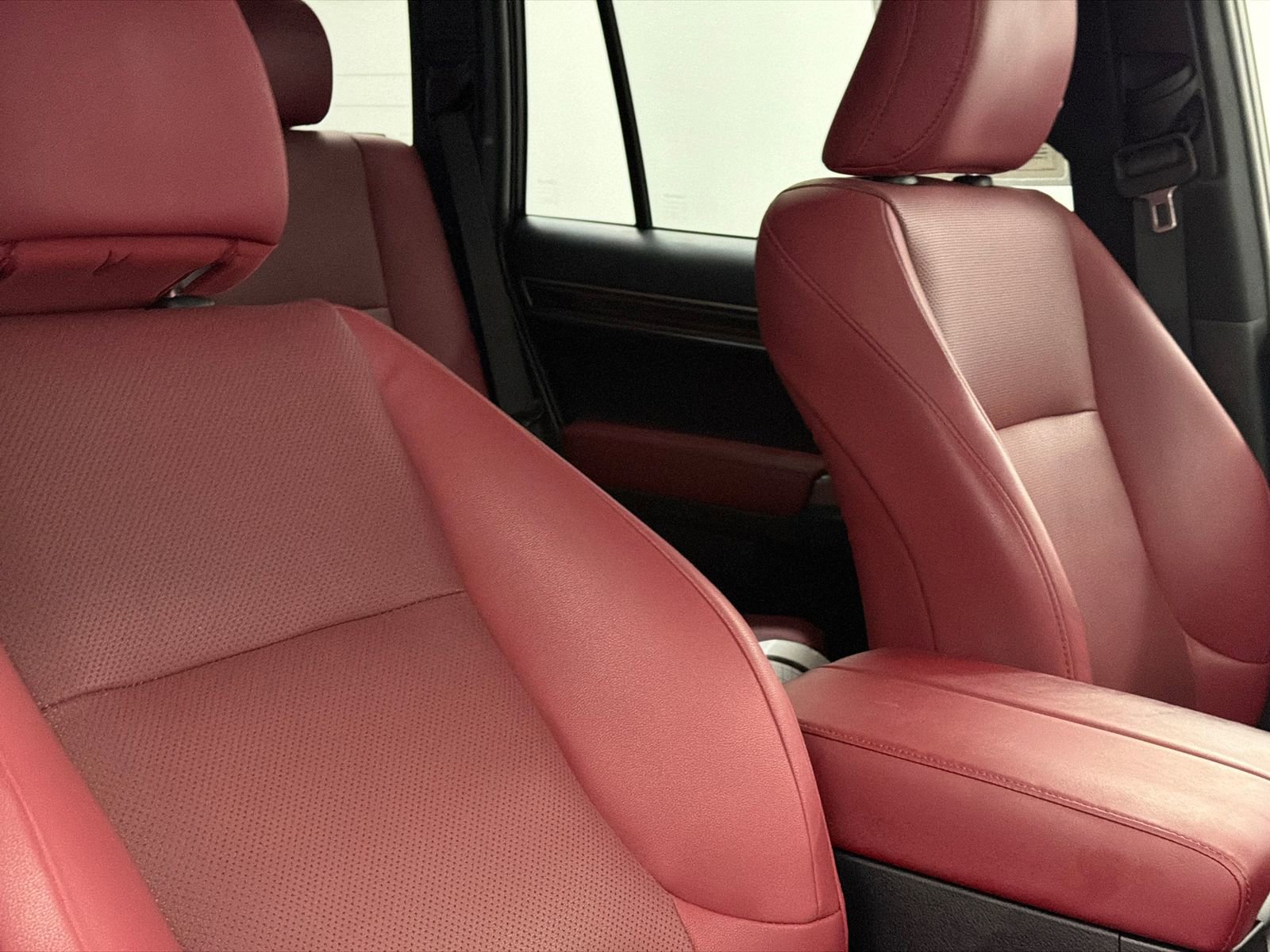 Used 2023 Lexus GX 460 Premium w/ Premium Plus Package image 13