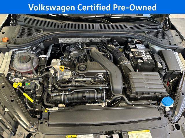 Used 2025 Volkswagen Jetta SE w/ Sunroof Package FWD image 26