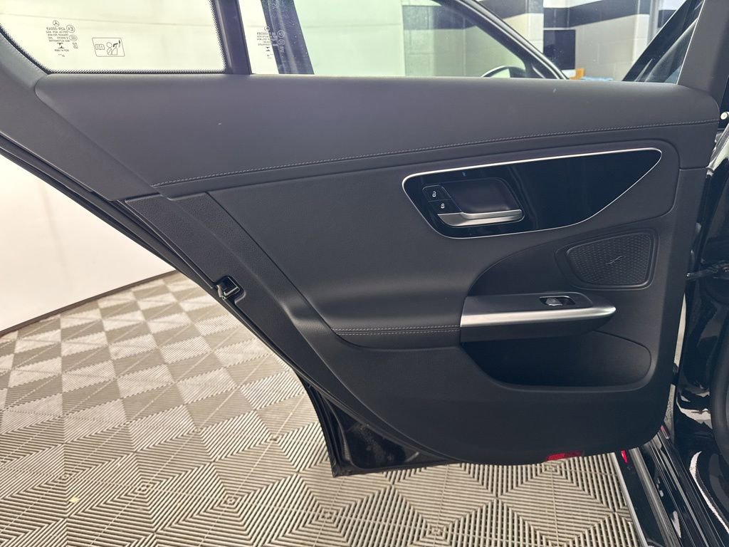 Certified 2023 Mercedes-Benz C 300 4MATIC Sedan image 18