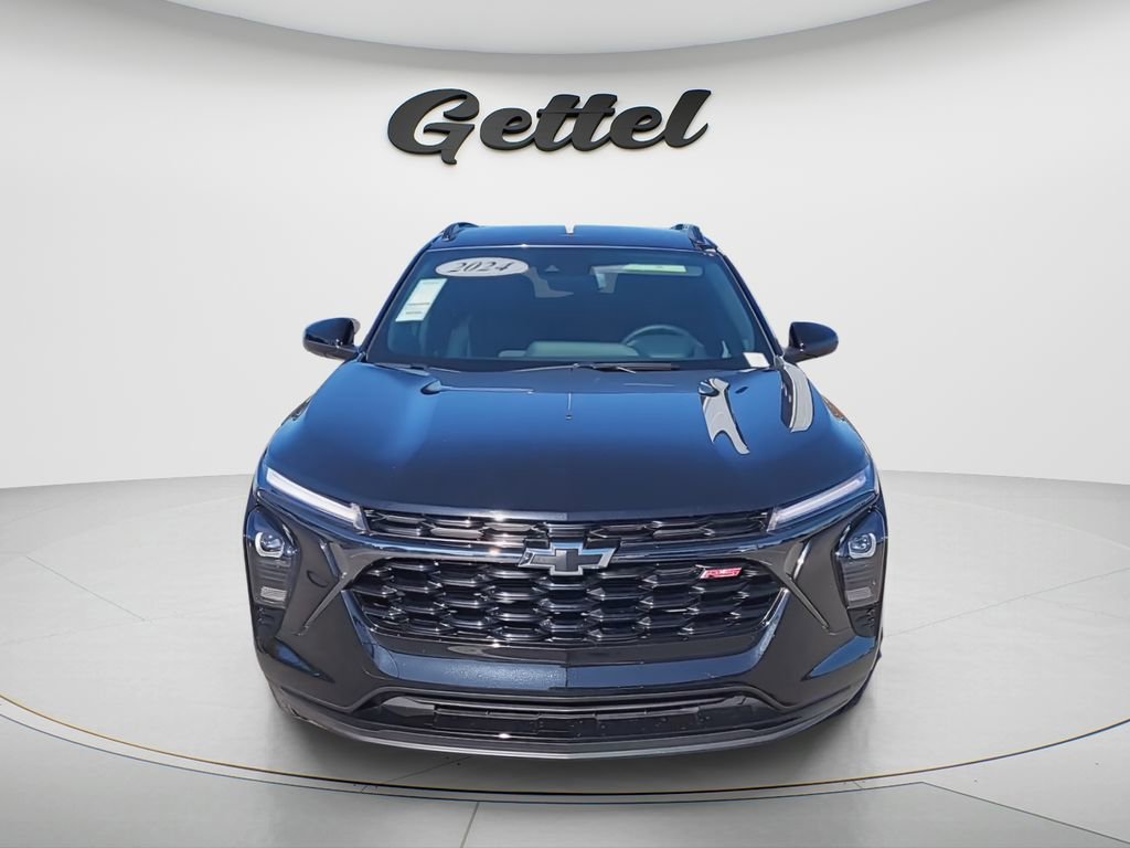 Used 2024 Chevrolet Trax RS w/ Driver Confidence Package image 8