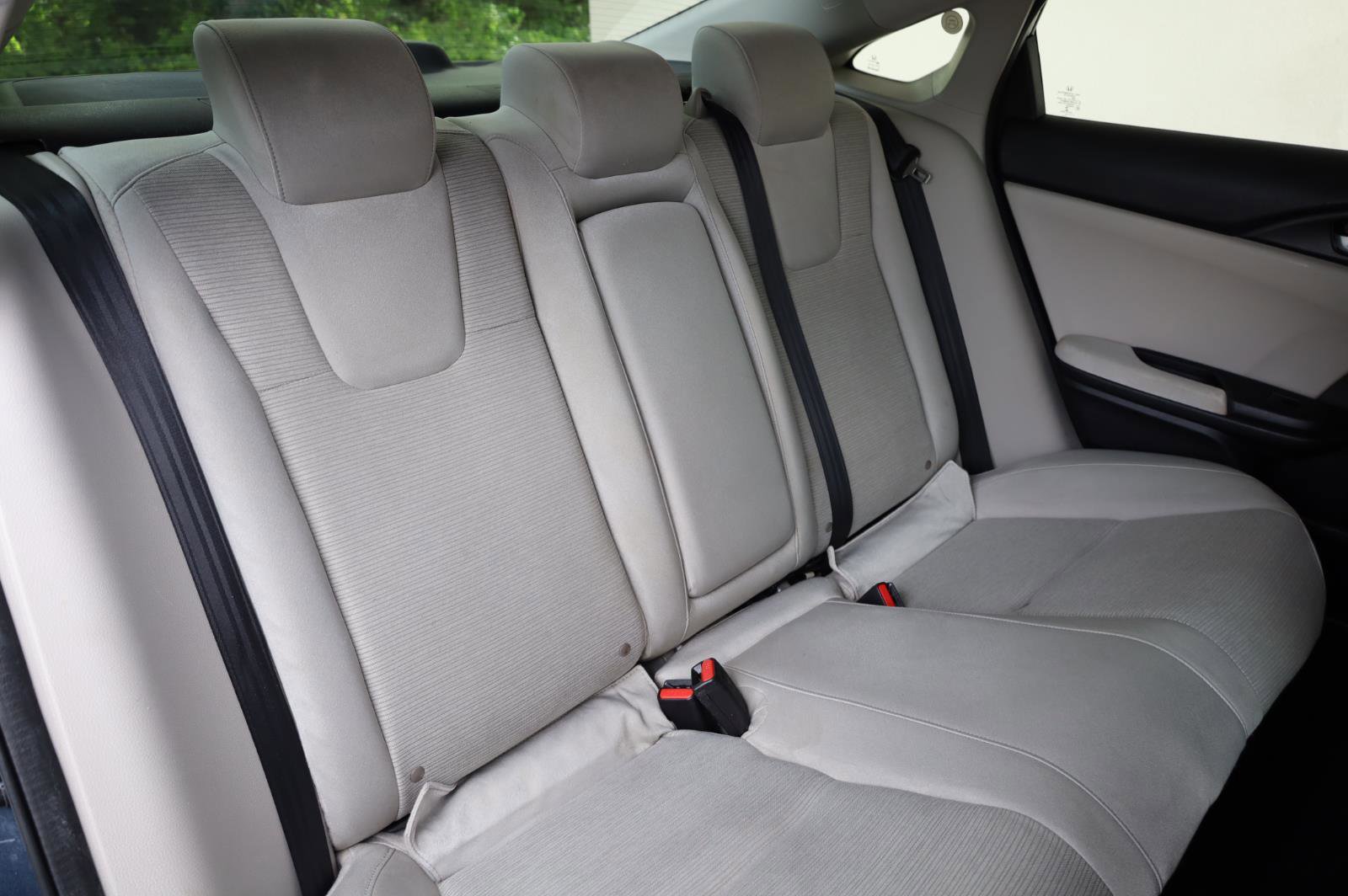 Used 2019 Honda Insight EX image 24