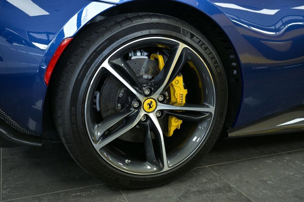 Used 2022 Ferrari 296 GTB RWD image 14