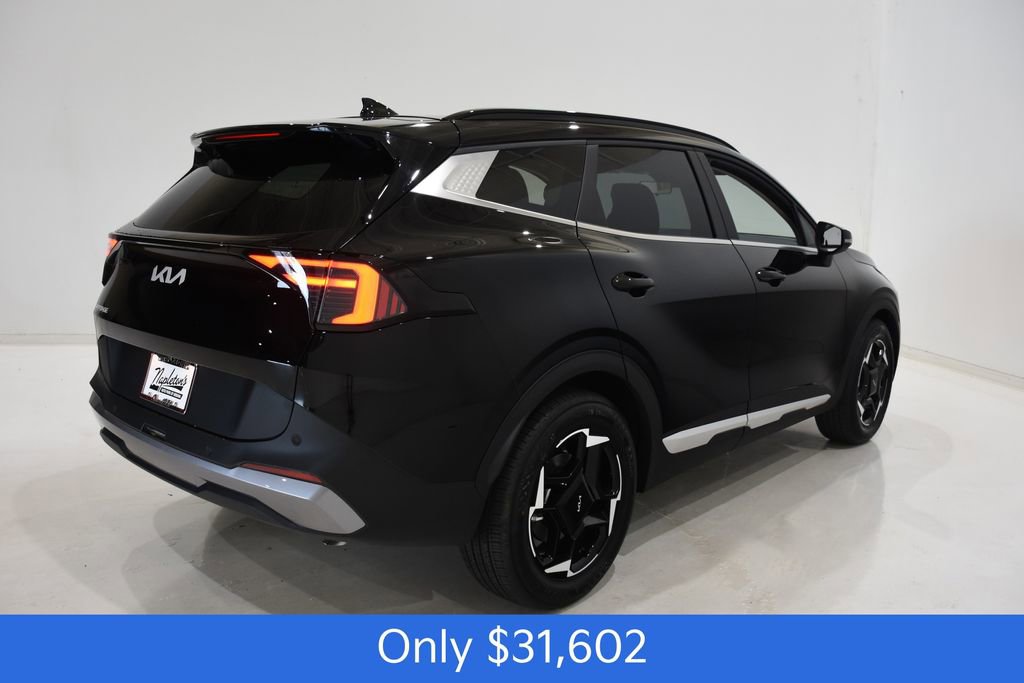 New 2026 Kia Sportage EX w/ EX Panorama Roof Package image 4