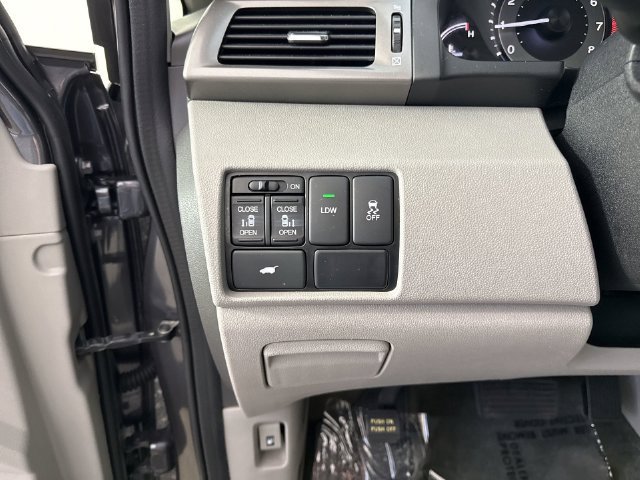 Used 2016 Honda Odyssey EX-L image 14