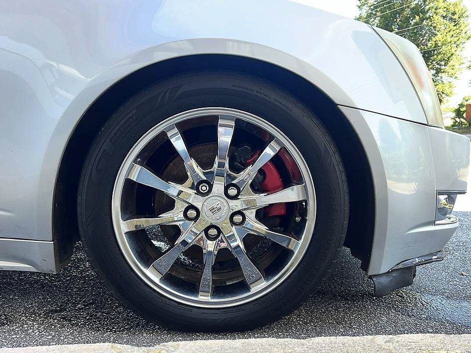Used 2010 Cadillac CTS Premium AWD/4WD image 24