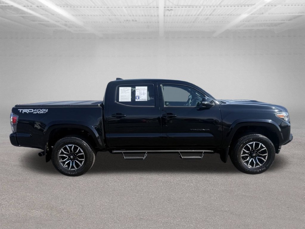 Used 2021 Toyota Tacoma TRD Sport AWD/4WD image 3