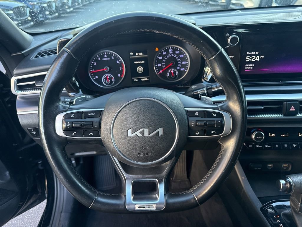 Used 2023 Kia K5 GT image 13