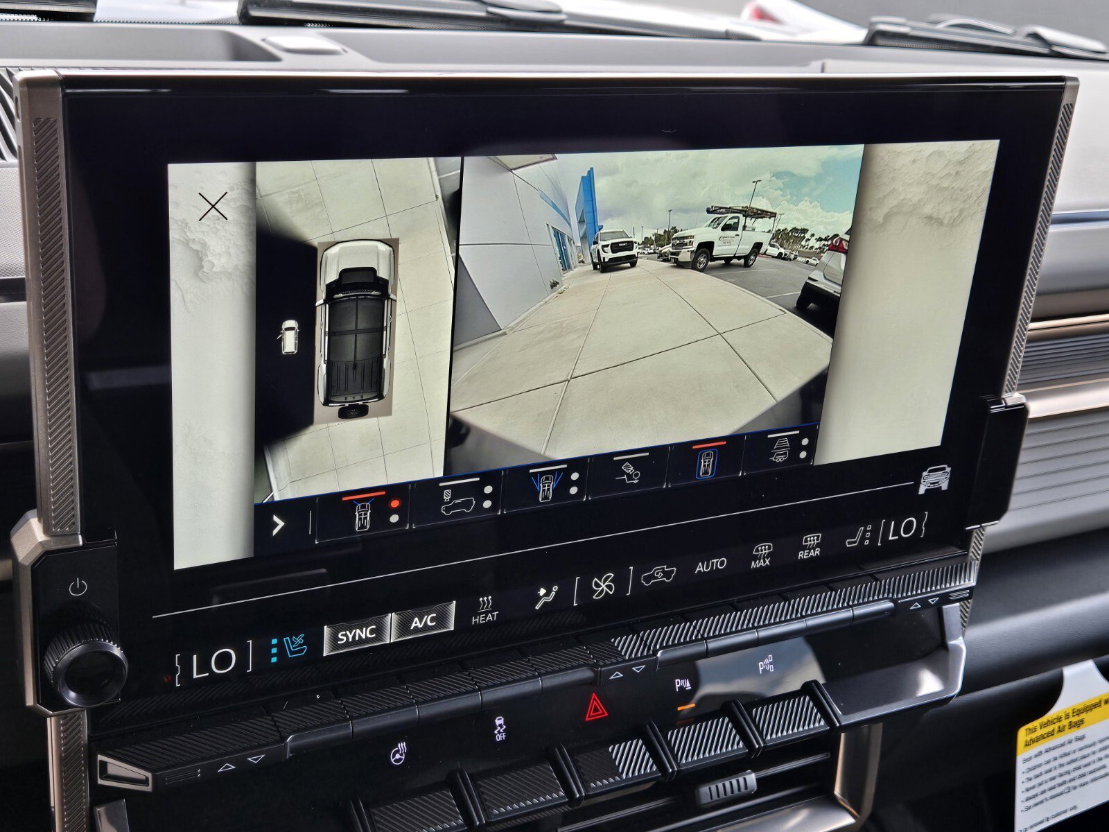 New 2025 GMC Hummer EV 2X w/ LPO, Sport Package image 15