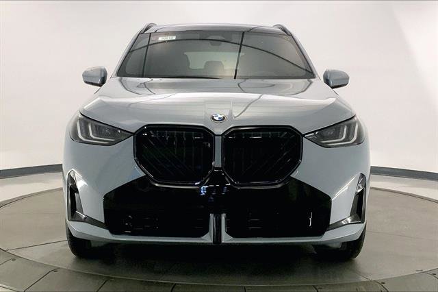 Certified 2025 BMW X3 xDrive30i w/ Premium Package image 2