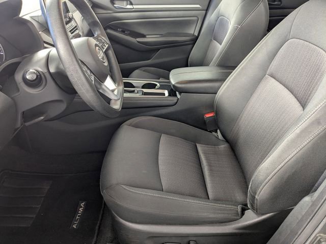 Used 2023 Nissan Altima 2.5 SV image 12