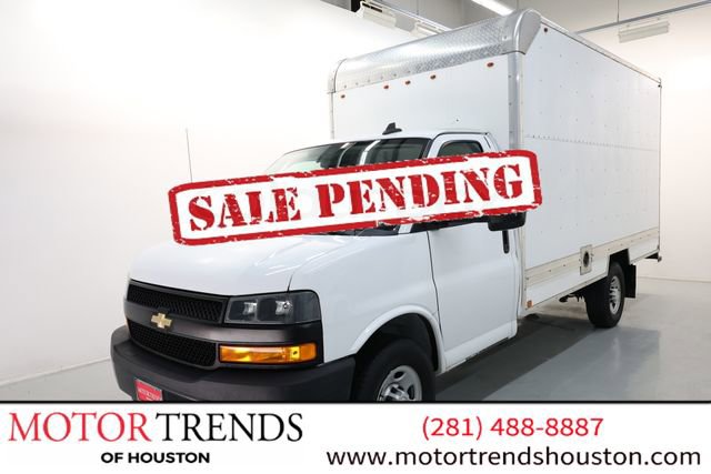 Used 2022 Chevrolet Express 3500 w/ Driver Convenience Package RWD image 1