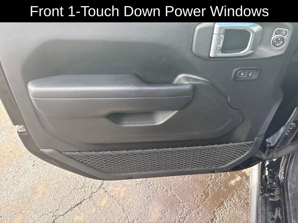 Used 2024 Jeep Wrangler Willys image 12