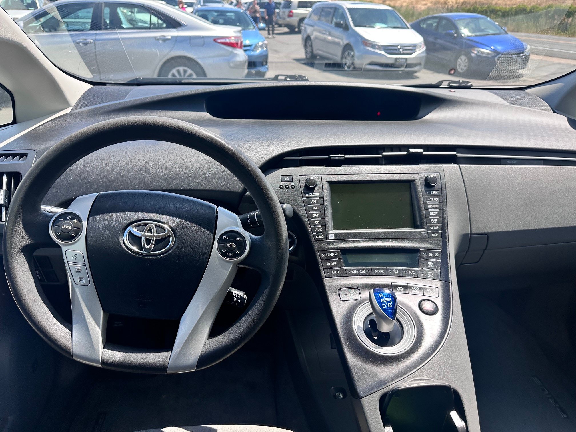 Used 2011 Toyota Prius Three w/ Navigation Pkg FWD image 7