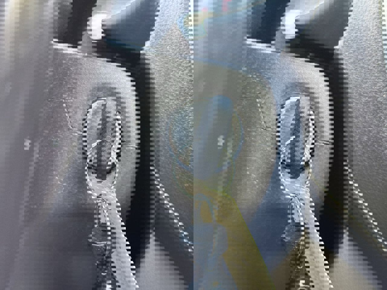 Used 2016 GMC Canyon SLT w/ Driver Alert Package image 23