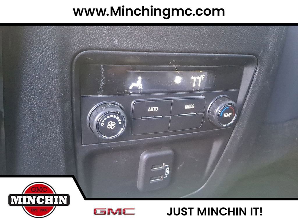 Used 2023 Buick Enclave Essence w/ Experience Buick Package image 21
