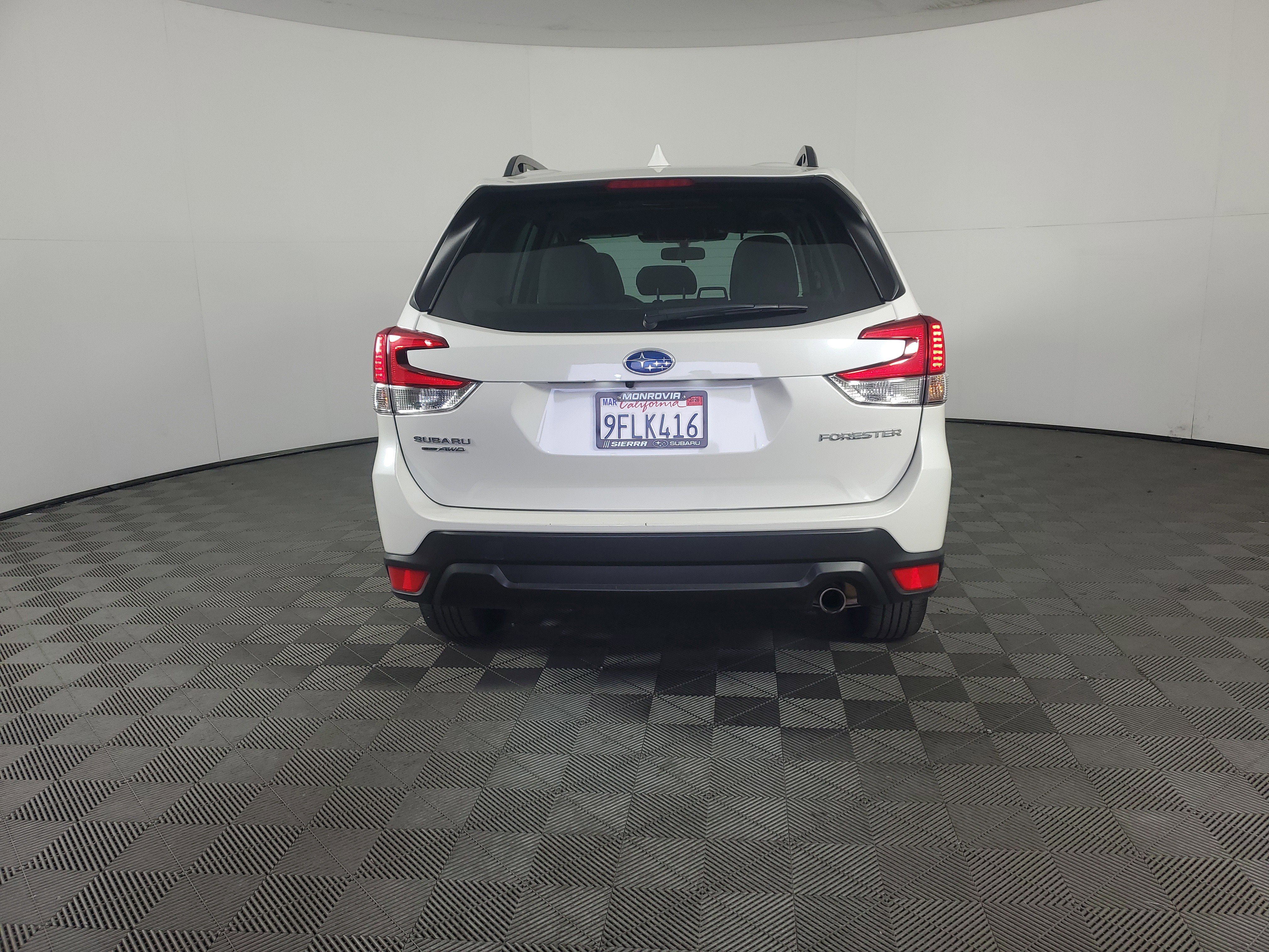 Used 2023 Subaru Forester Limited image 5