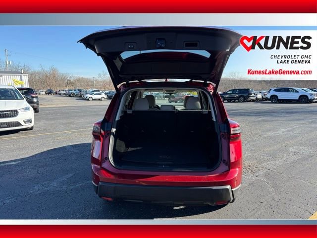 Used 2025 Nissan Rogue SV image 22