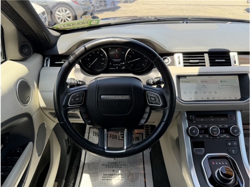 Used 2018 Land Rover Range Rover Evoque HSE Dynamic AWD/4WD image 38