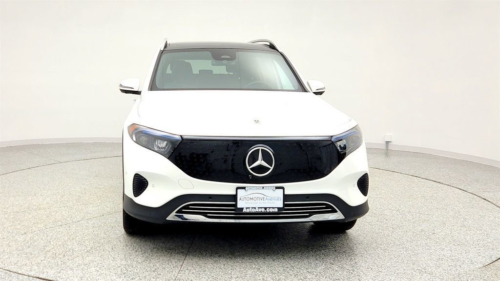 Used 2024 Mercedes-Benz EQB 250+ image 2
