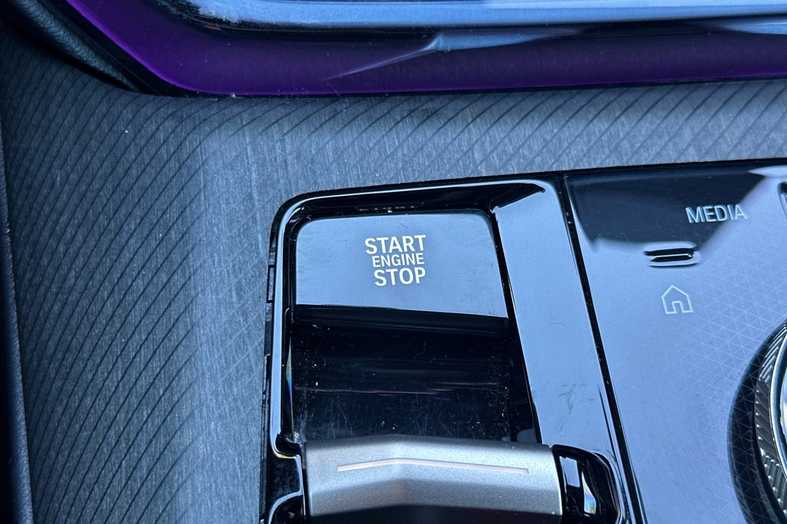 Used 2025 BMW X3 xDrive30i w/ Convenience Package image 28