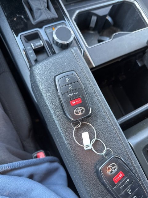 Used 2022 Toyota Tundra SR5 image 33