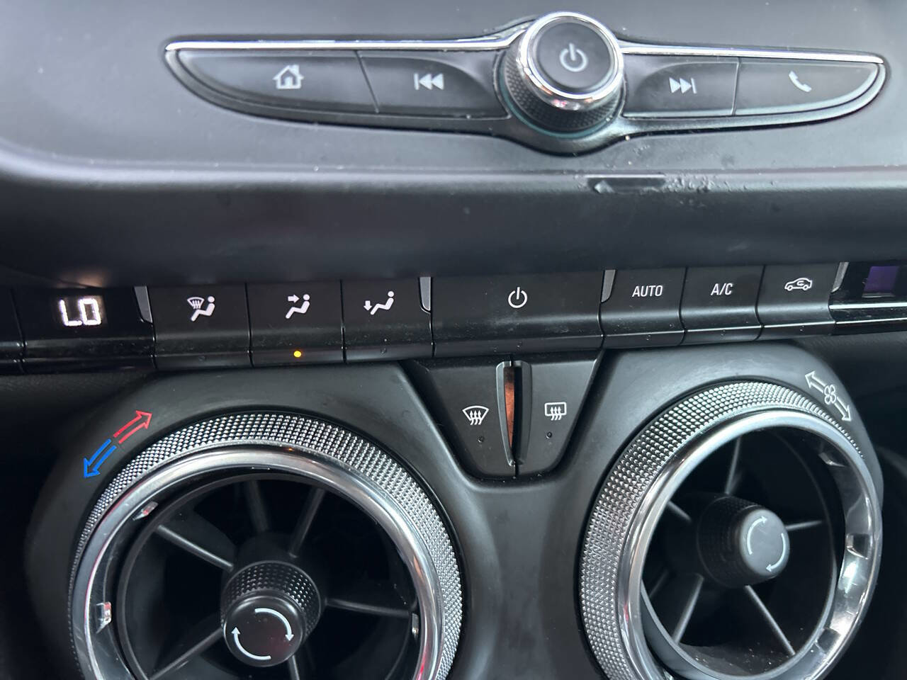 Used 2016 Chevrolet Camaro LT w/ RS Package image 29