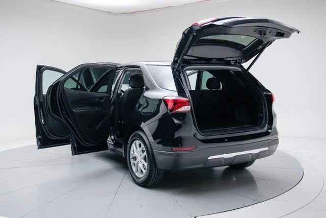 Used 2024 Chevrolet Equinox LT w/ LPO, Floor Liner Package image 19