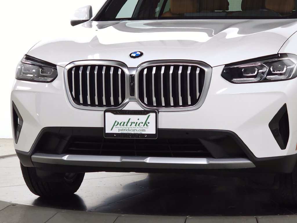 Used 2023 BMW X3 xDrive30i w/ Premium Package w/ZPA AWD/4WD image 12
