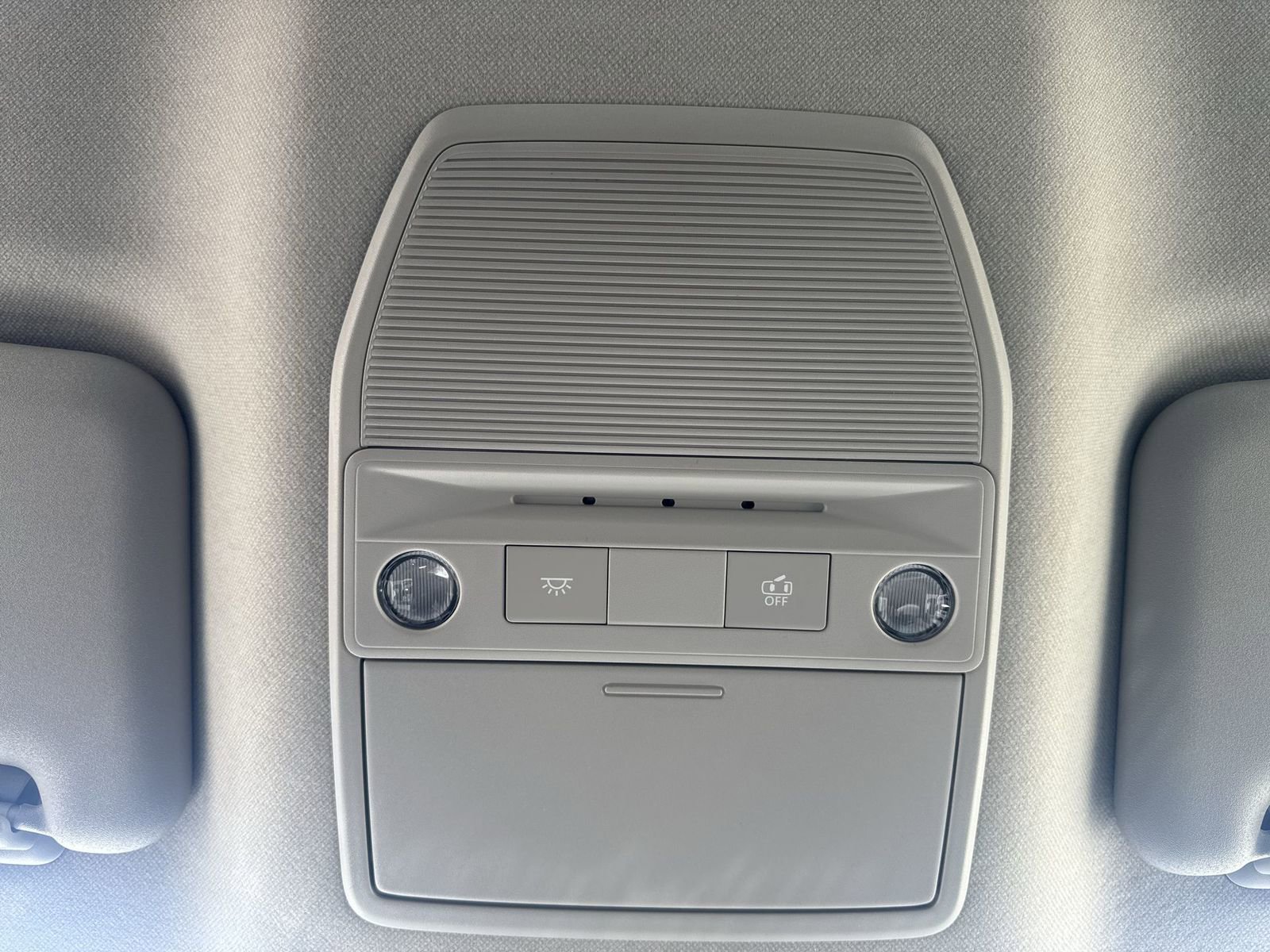 New 2026 Nissan Sentra SV w/ SV Convenience Package FWD image 16