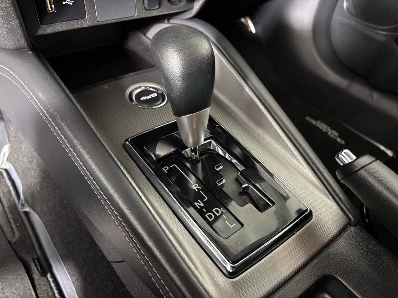 Used 2025 Mitsubishi Outlander Sport AWD image 17