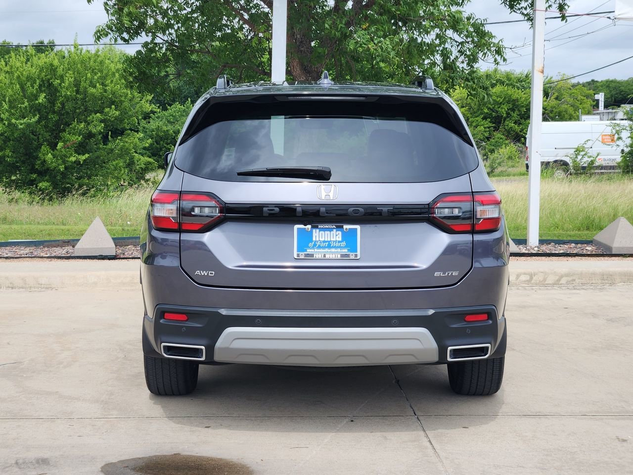 Used 2024 Honda Pilot Elite image 6