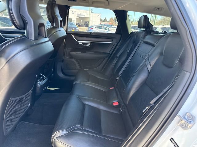 Used 2018 Volvo V90 T6 Cross Country w/ Convenience Package image 18