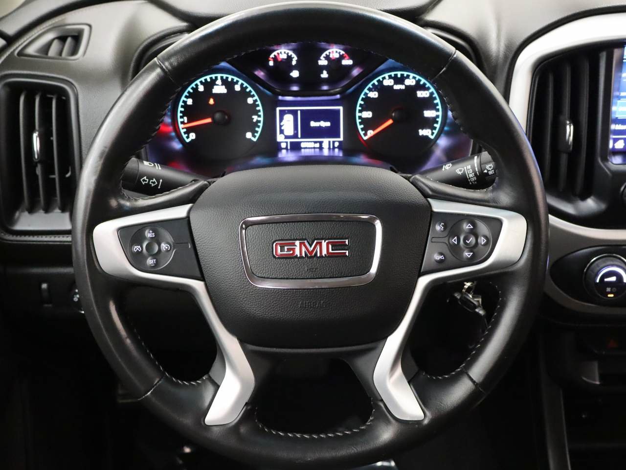 Used 2022 GMC Canyon Elevation w/ Trailering Package RWD image 14