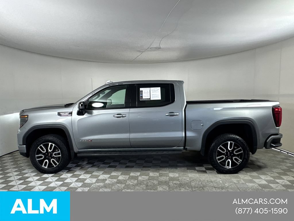 Used 2024 GMC Sierra 1500 AT4 w/ Technology Package AWD/4WD image 10