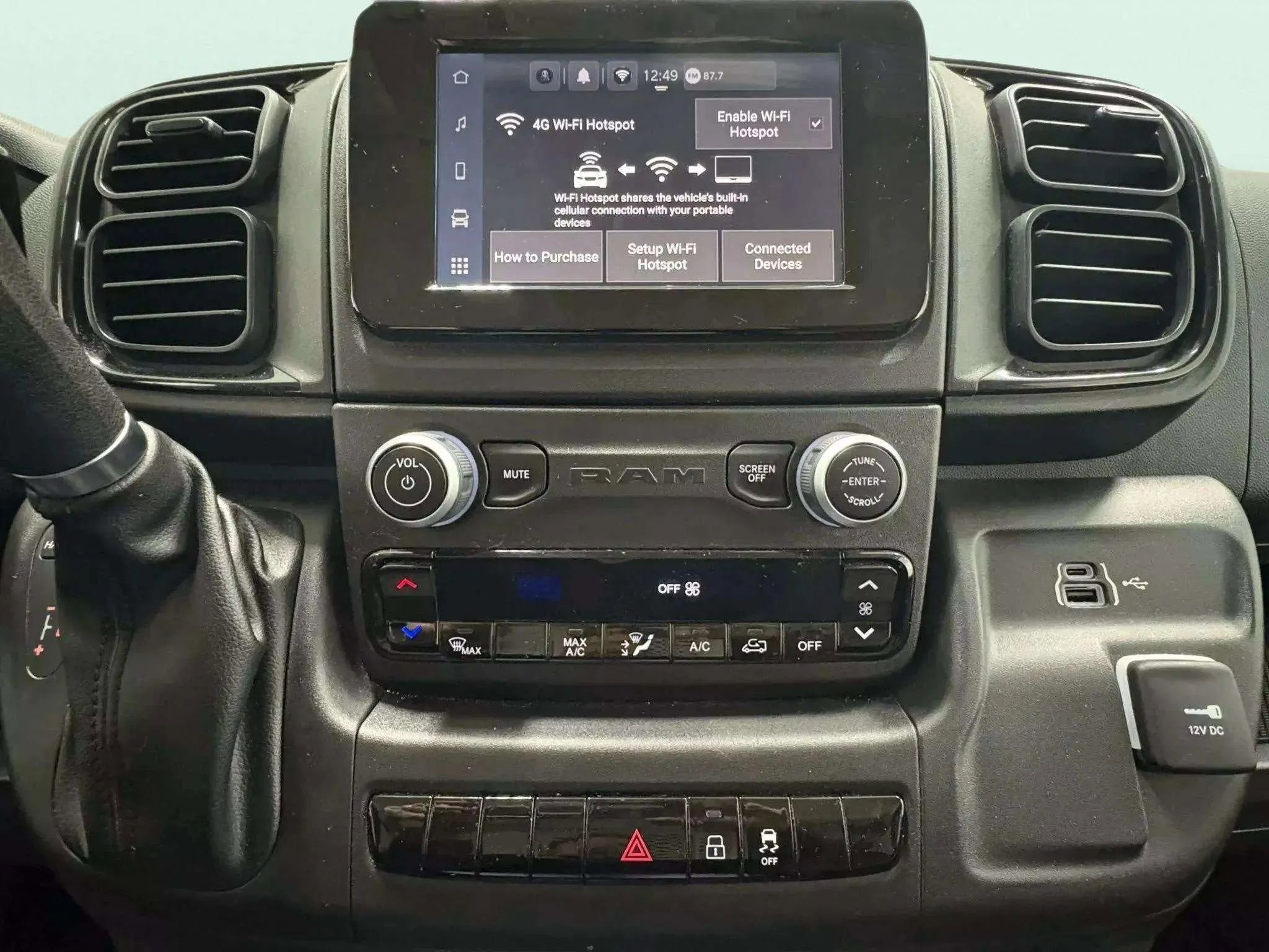 Used 2023 RAM ProMaster 2500 image 17