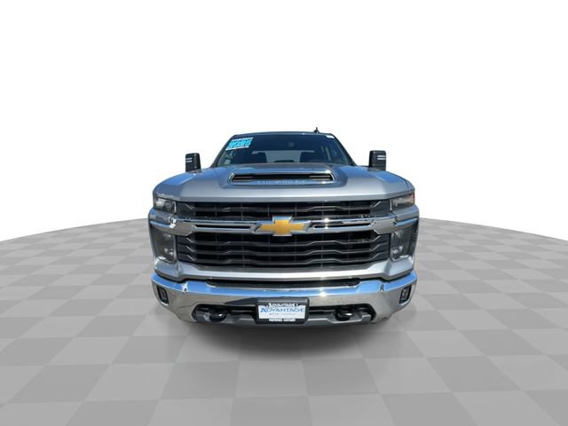 Certified 2025 Chevrolet Silverado 2500 LT w/ Convenience Package AWD/4WD image 3