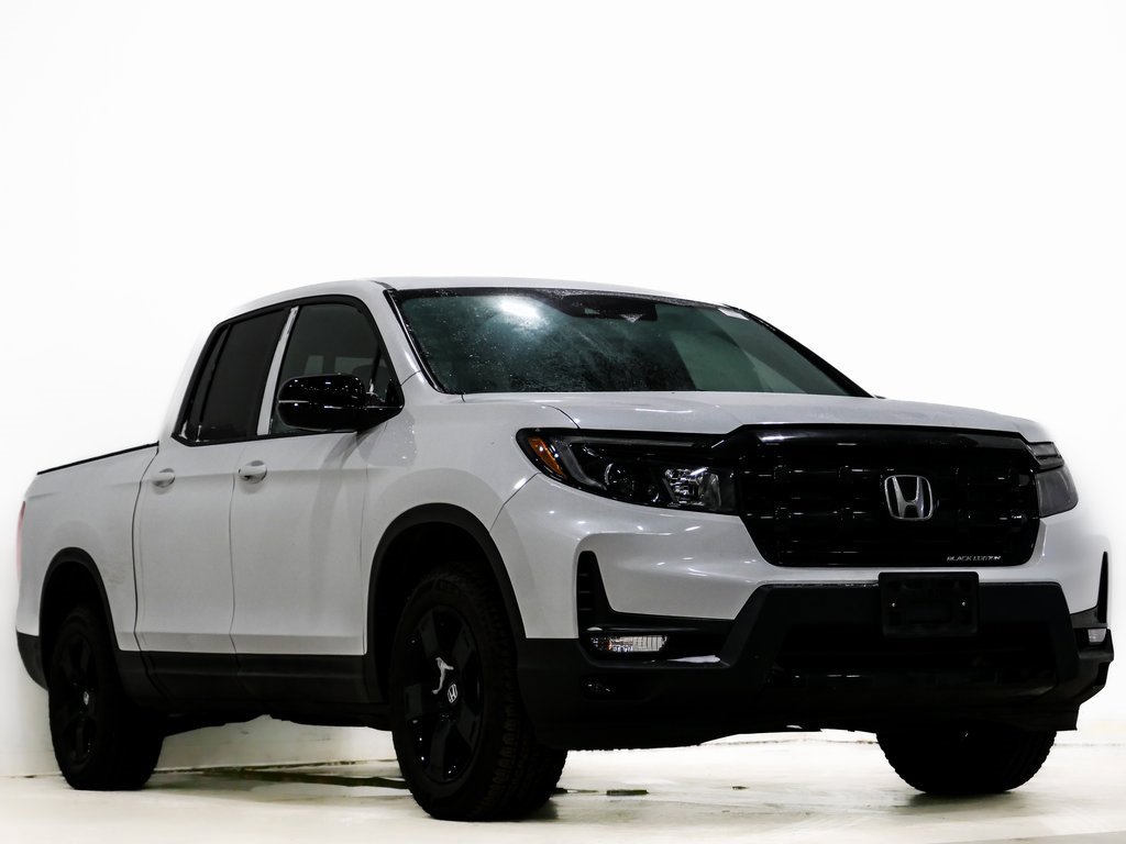 Used 2024 Honda Ridgeline Black Edition image 1