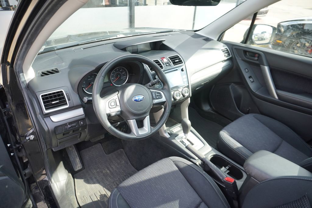 Used 2018 Subaru Forester 2.5i Premium w/ Protection Package #1 image 3