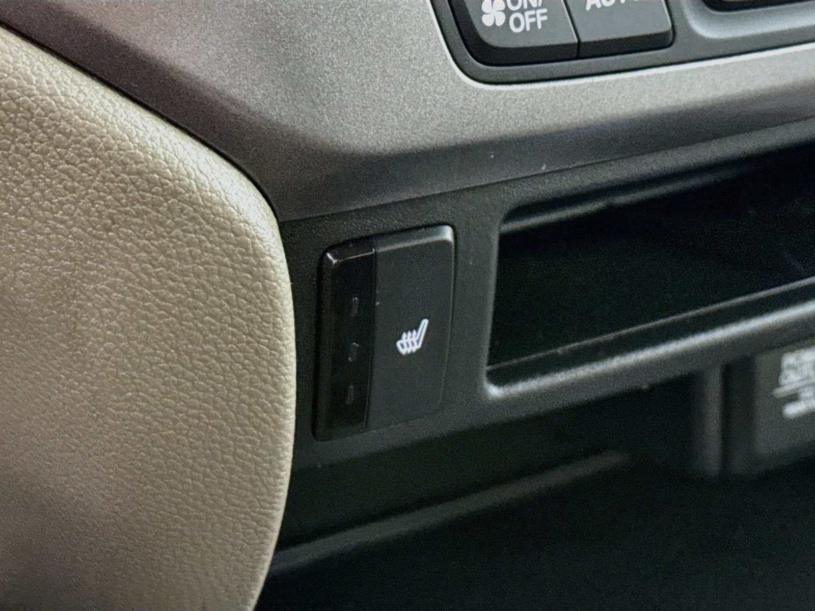 Used 2019 Honda Pilot EX-L image 17